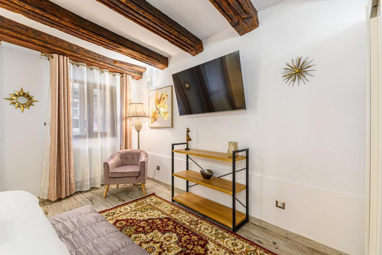 Dimora Np - Brasov Apartment Luaran gambar